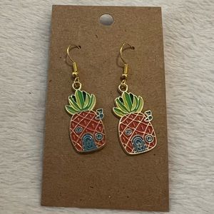 SpongeBob SquarePants pineapple house earrings
